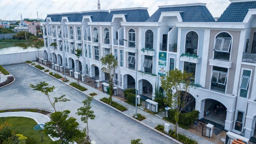 Kiến trúc nhà phố thương mại của dự án Long Phú Villa