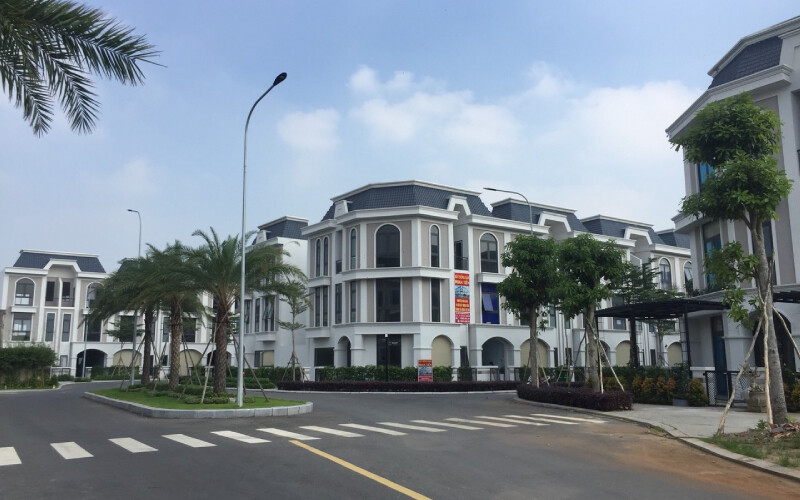 Long Phú Villa Bến Lức (1)